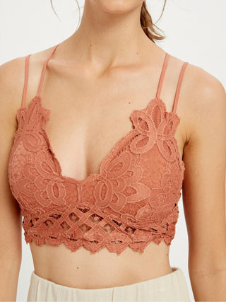 Lista de desejos - Sutiã Bralette de Renda Recortada