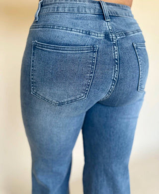 Coco + Carmen - Everstretch Wide Leg Jeans