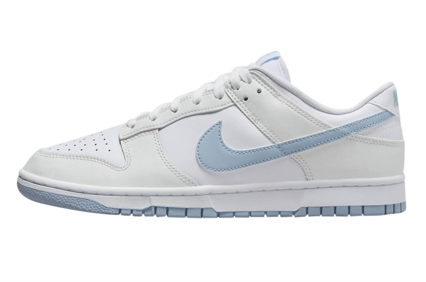 Nike - Men's Nike Dunk Low Retro Sneaker