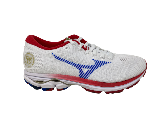 Tênis de corrida Mizuno Wave Rider 22 Knit feminino, branco/vermelho, tamanho 6 B(M) EUA