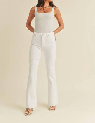 Just Black Denim - Calça jeans flare com corte tesoura para o outono