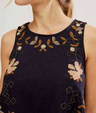 Free People - Top bordado divertido e sedutor