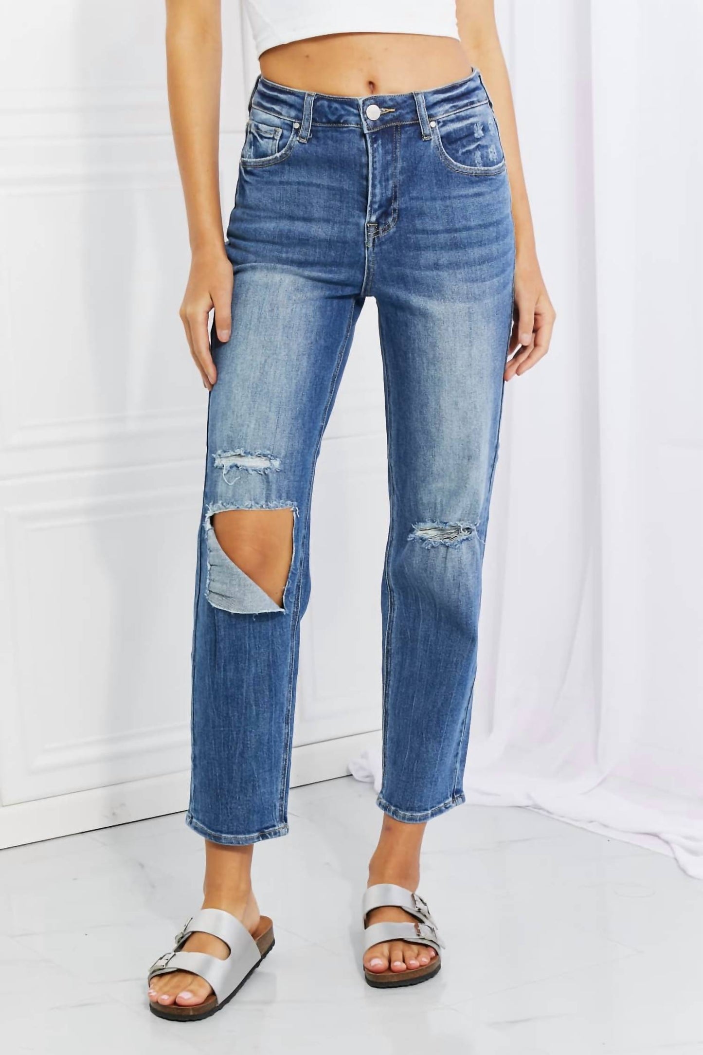 Risen - Women's Veronica High Waisted Relaxed Jeans