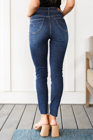 Judy Blue - Calça Jeans Skinny com Controle de Barriga