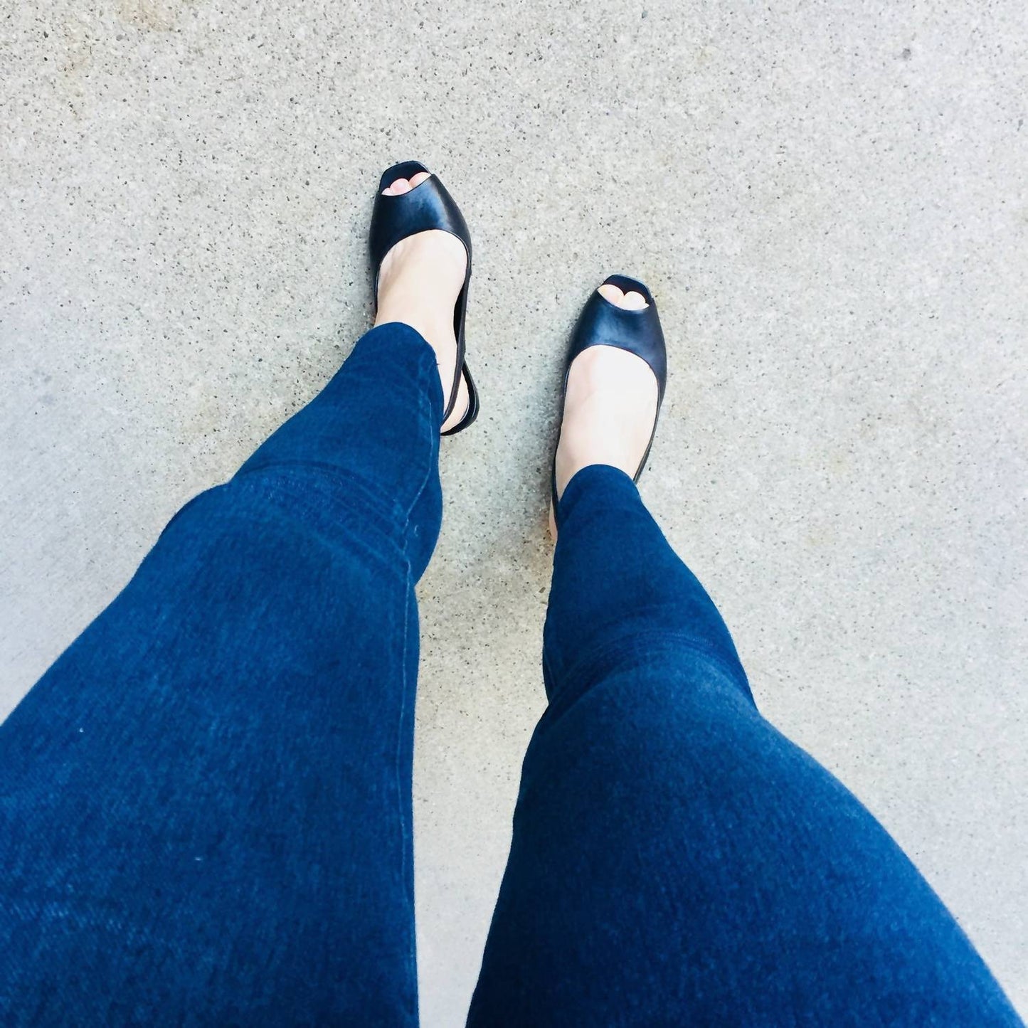 Chelsea Jones - Women's Sling Mid Heels