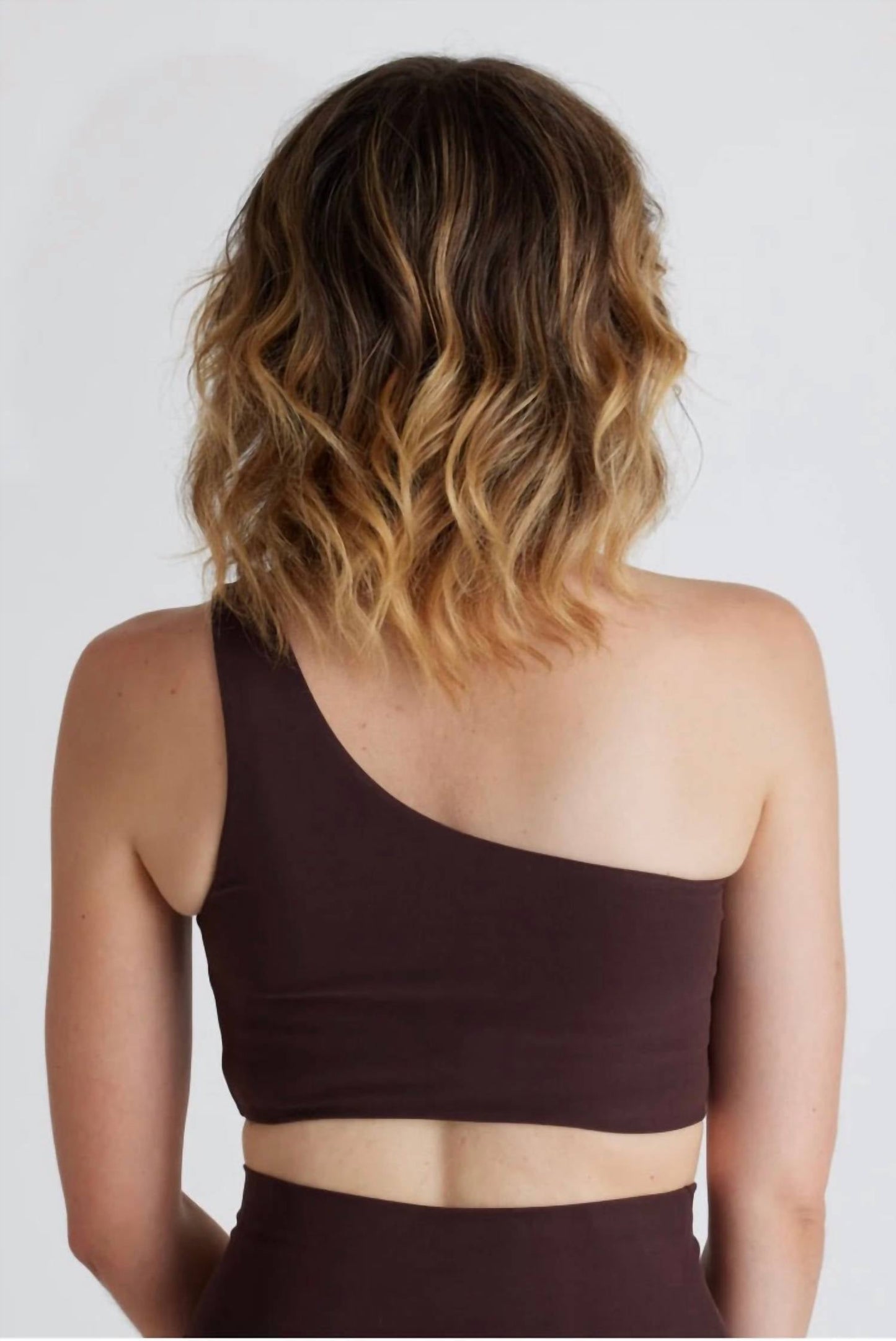 Wolven - Active One Shoulder Top