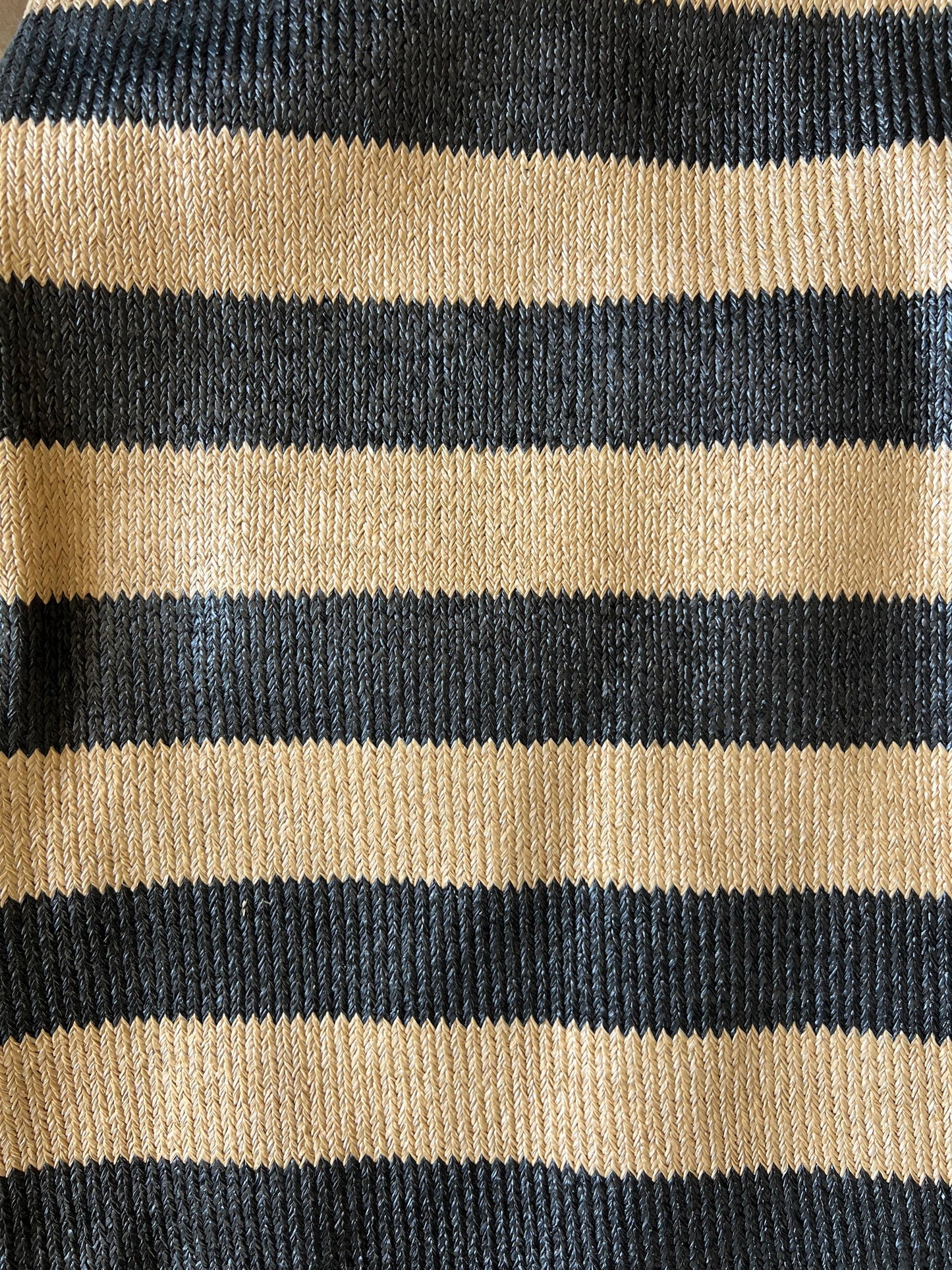 2 Pack Outdoor Throw Pillows, Patio Cushions (18x18 Inch)