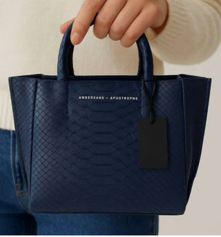 Ampersand As Apostrophe - Women's Leather Microtote