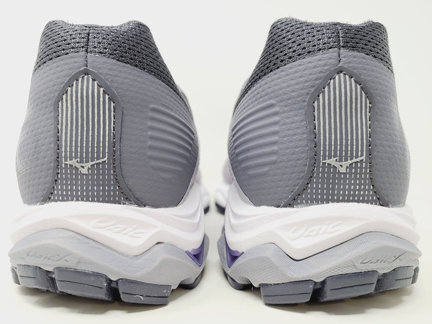 Tênis de corrida Mizuno Wave Inspire 16 feminino, azul vapor/prata