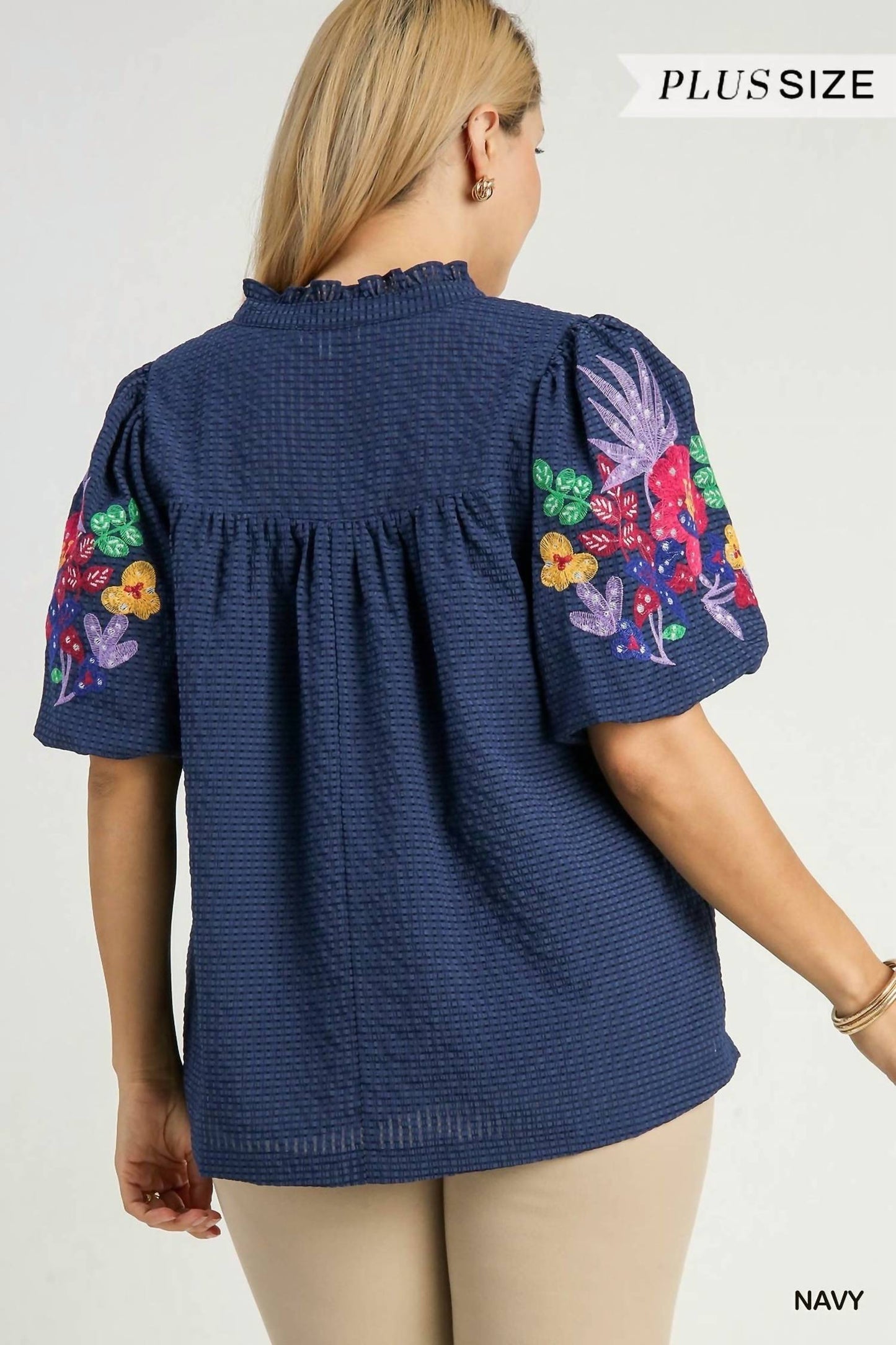 Umgee - Bubble Sleeve Embroidered Blouse