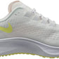 Tênis de corrida Nike Air Zoom Pegasus 37 feminino, branco/zitron/manga