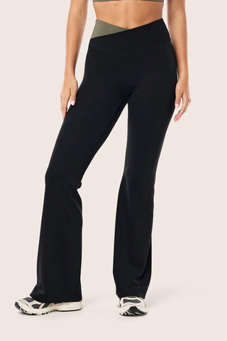 P.E. Nation - Wander Flare Legging