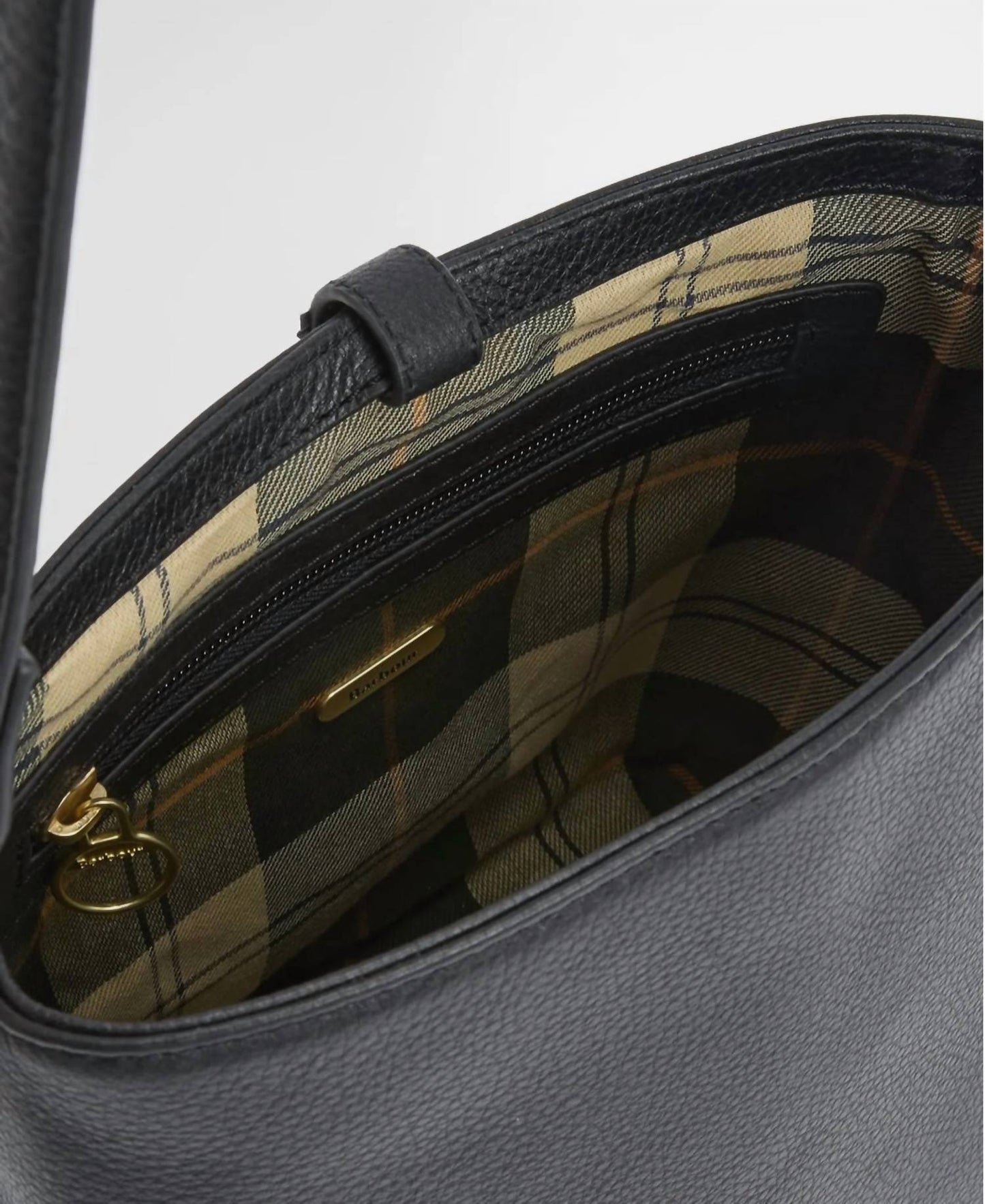 Barbour - Women's Cedar Leather Bucket Bag