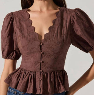 Astr - Arely Scalloped V-neck Peplum Top
