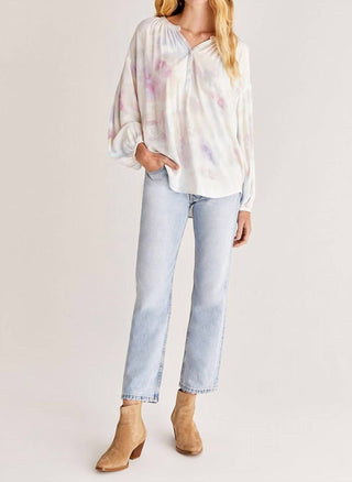 Z Supply - Parte superior desfocada com frente saliente