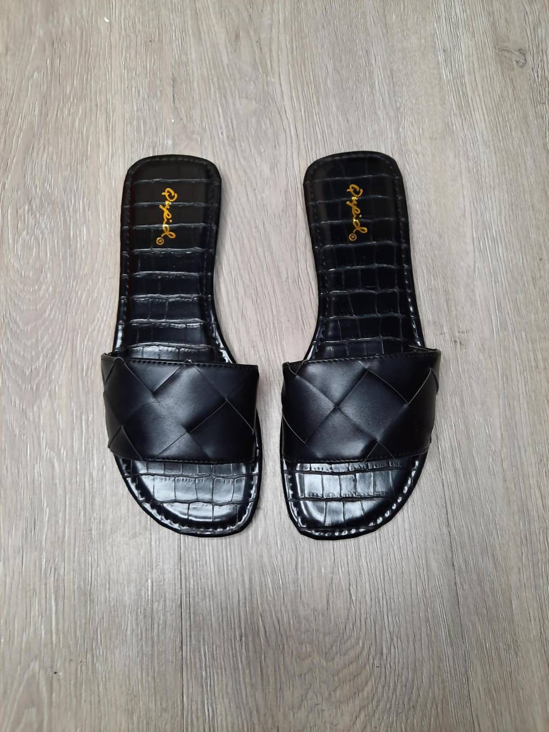 Qupid - Women's Lexi Slide Sandal