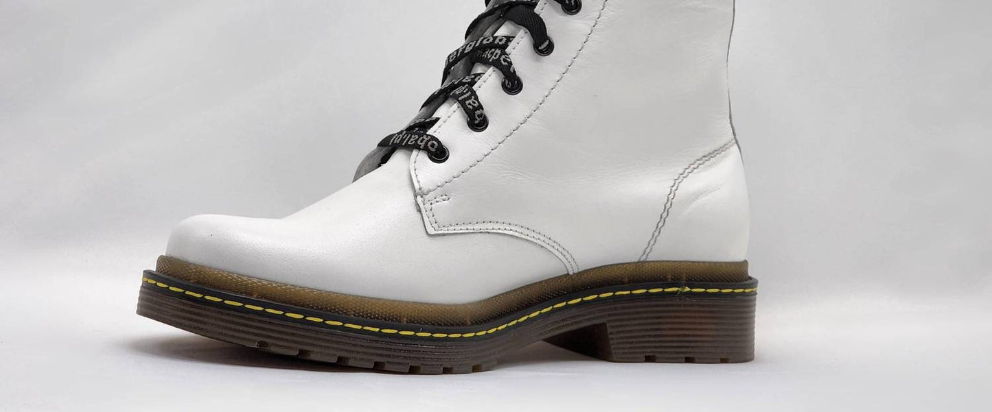 Kcr Group - Women's Premium Leather Boots