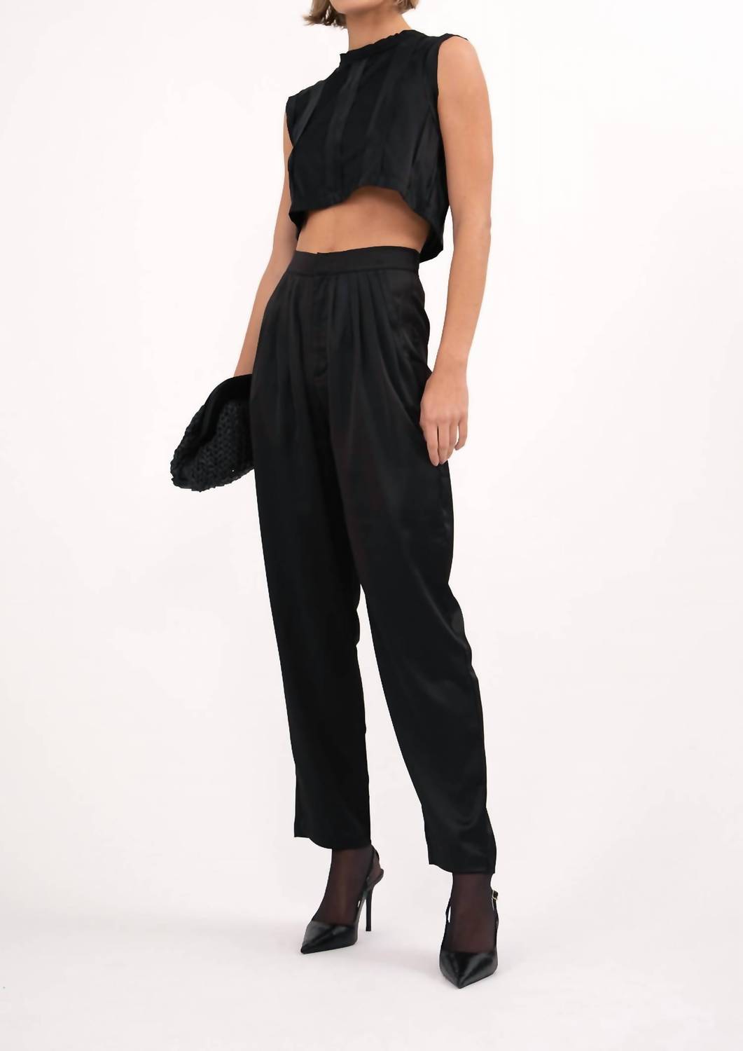 Nonchalant Label - Thea Crop Top