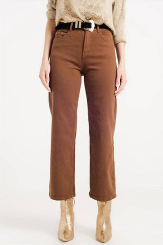Q2 - Calça Jeans de Perna Larga