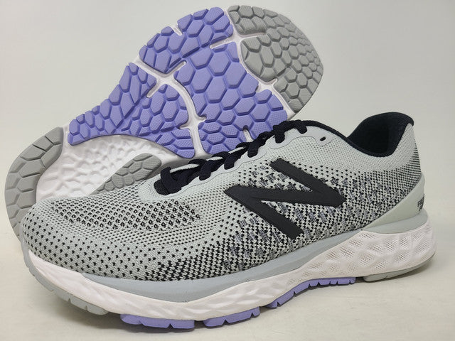 Tênis de corrida feminino New Balance Vongo V4, alumínio claro/lima, tamanho 6 B(M) EUA