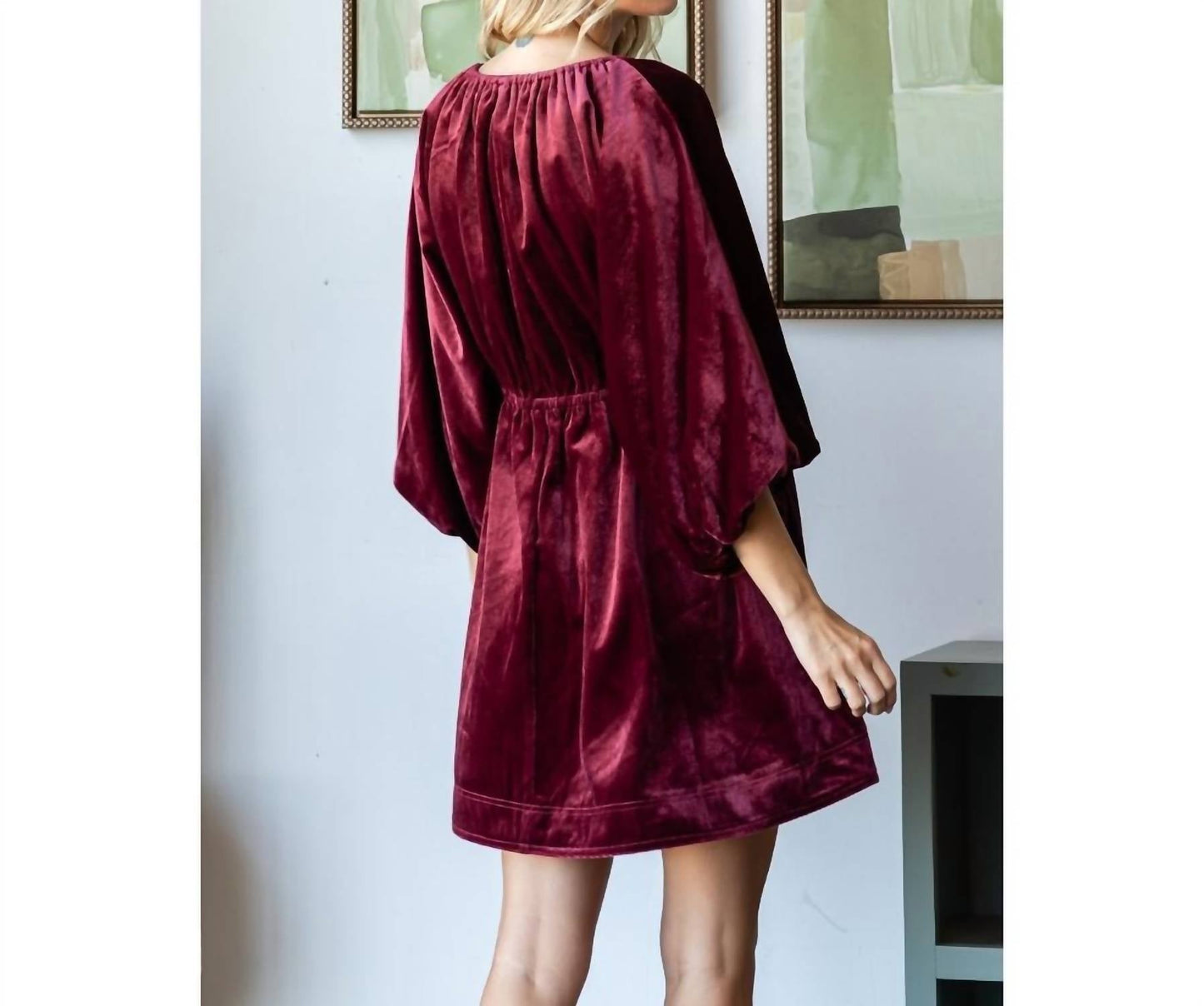 Veveret - Velvetpuff Sleeve Deep V-Neck Short Dress