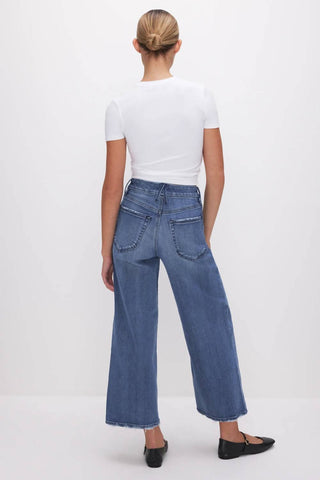 Good American - Calça Jeans Palazzo Cropped com Cintura Boa