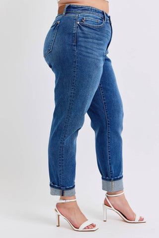 Judy Blue - Calça jeans boyfriend plus size cintura média com punho