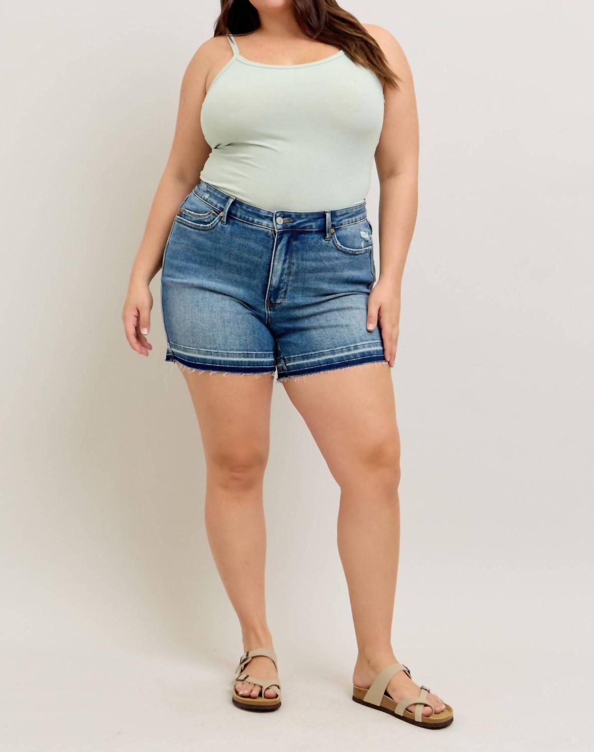 Judy Blue - Mid Rise Tummy Control Release Hem Denim Short