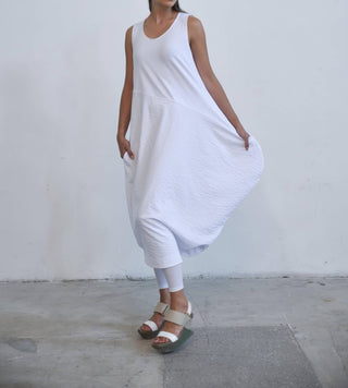 Simply Mila - Vestido sem mangas Babylon