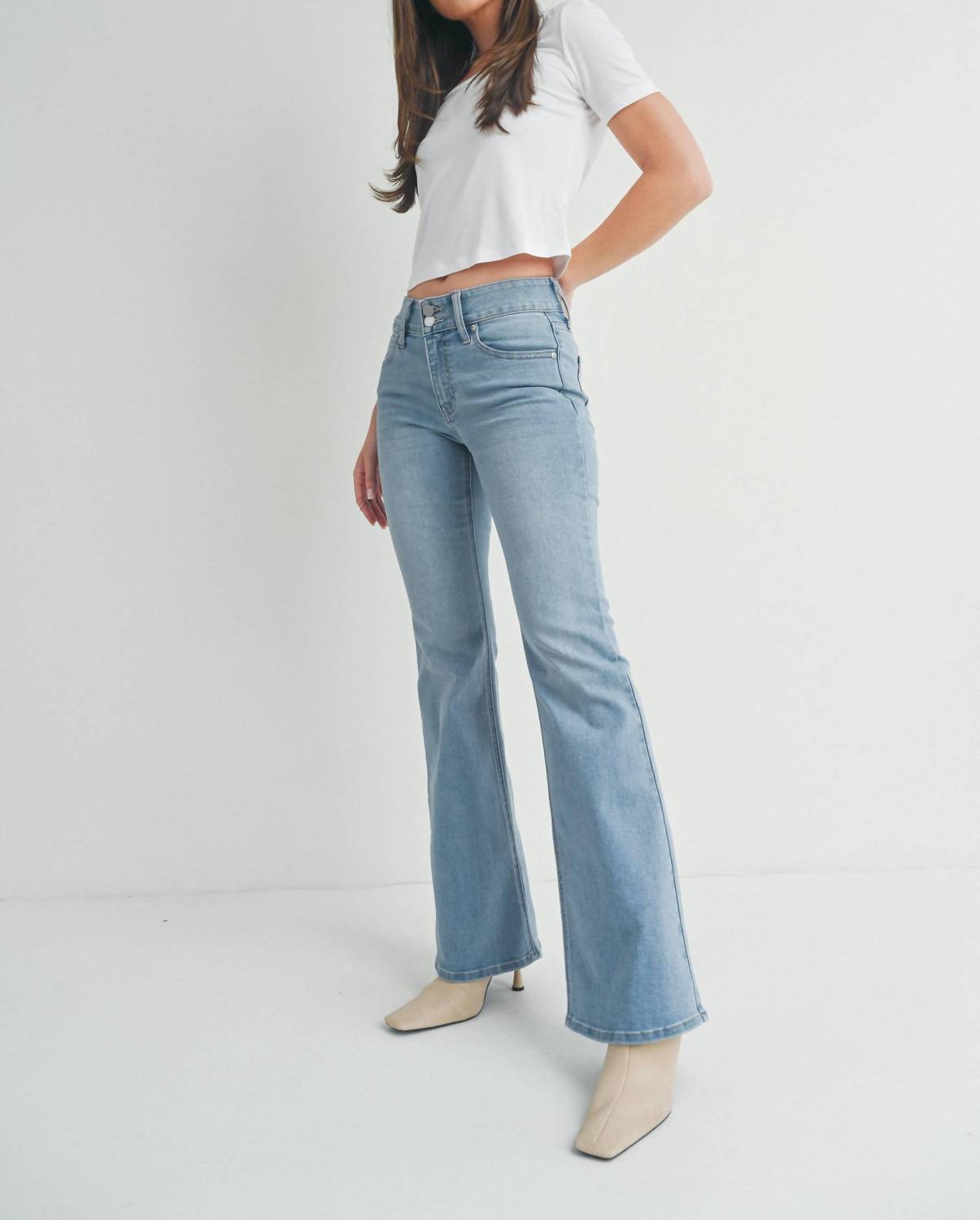 Jbd. - Double Button Flare Jeans
