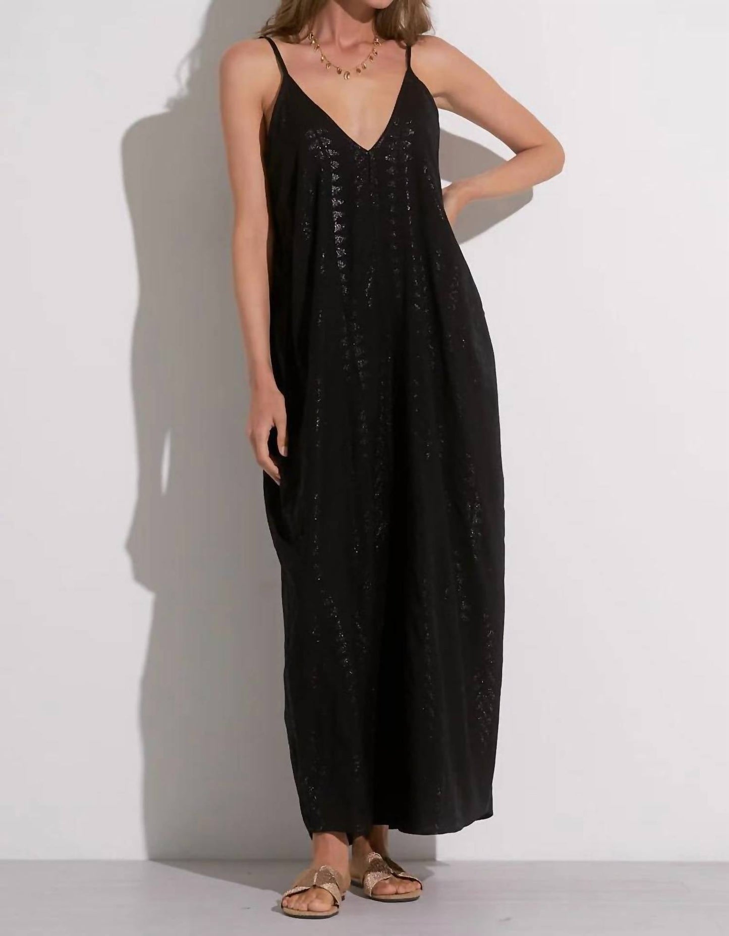 Elan - Cleo Spaghetti Strap Maxi Dress