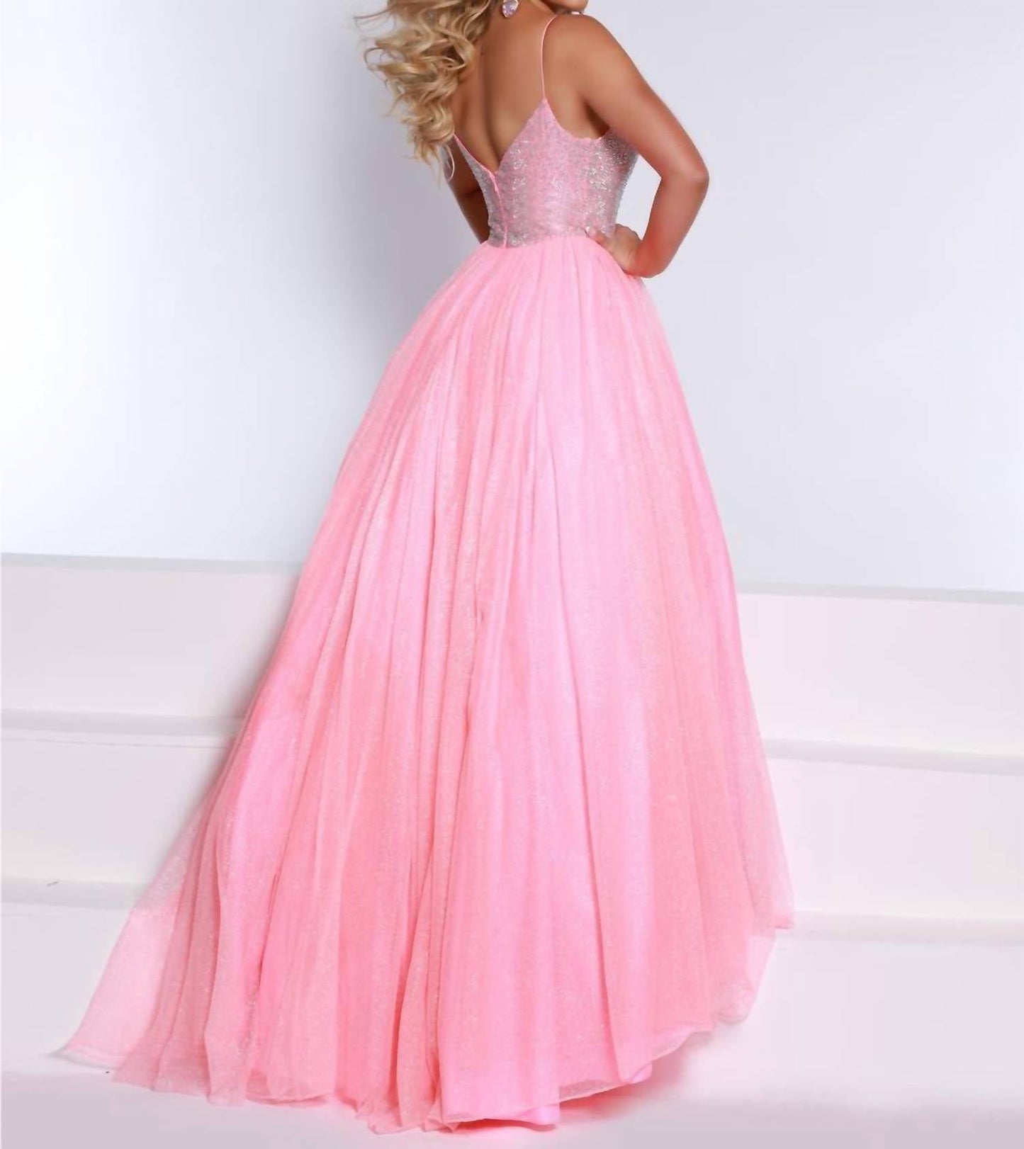 2Cute - V-neck A-line Prom Dress