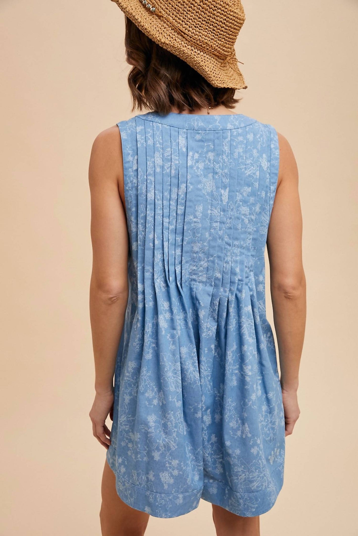 Anniewear - Heather Floral Print Denim Romper
