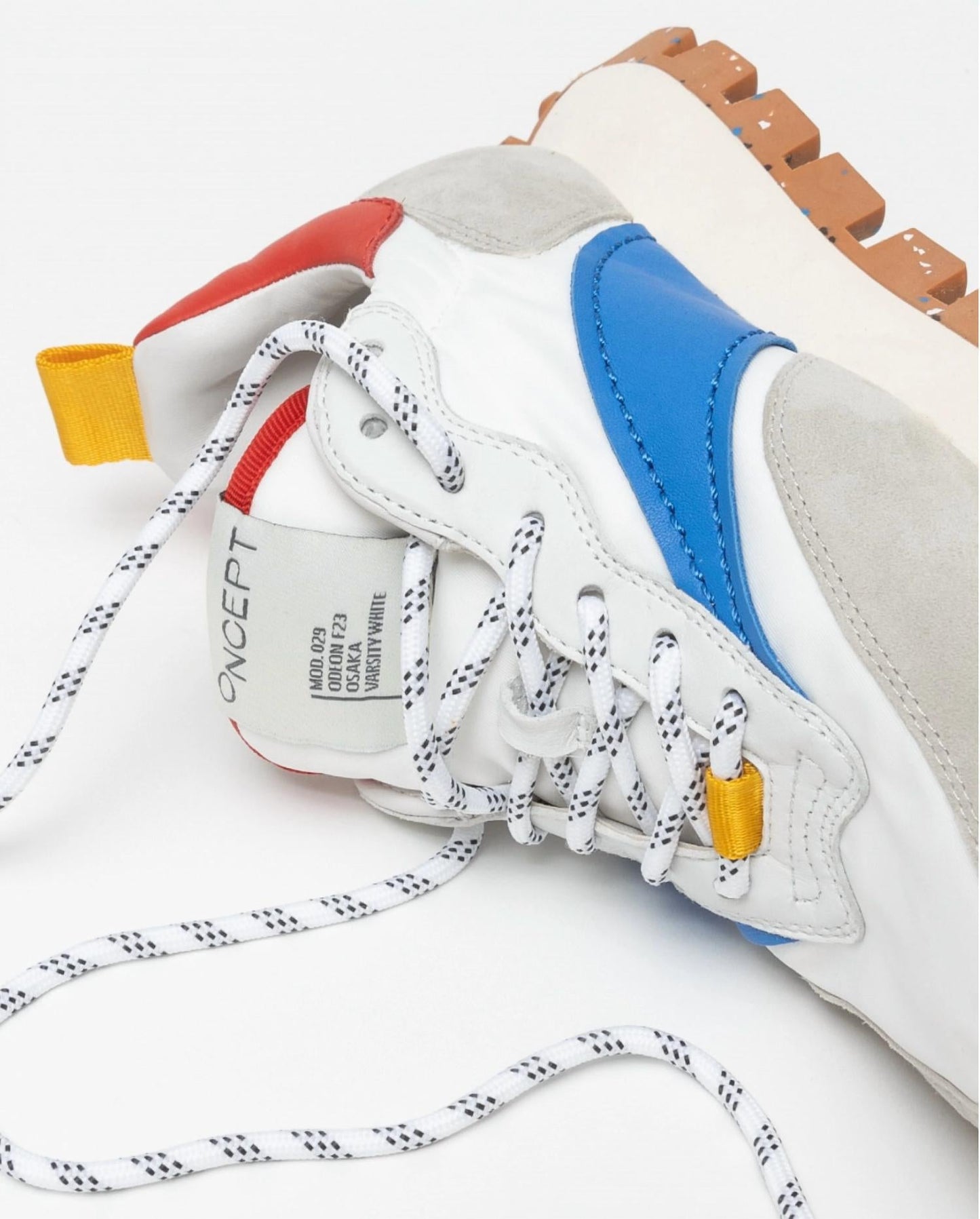 Oncept - Women's Osaka Low Top Sneaker