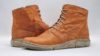 Kcr Group - Botas femininas de couro com zíper e forro de lã atemporais