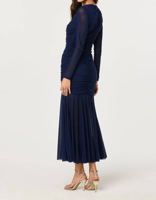 Astr - Yasmine Ruched Long Sleeve Midi Dress