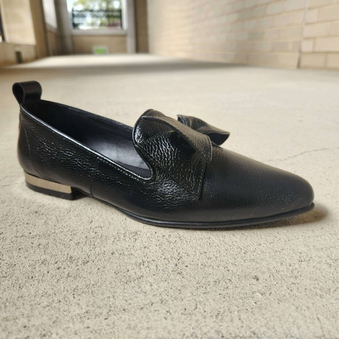 Bueno - Women's Pointed Toe Flat Shoes