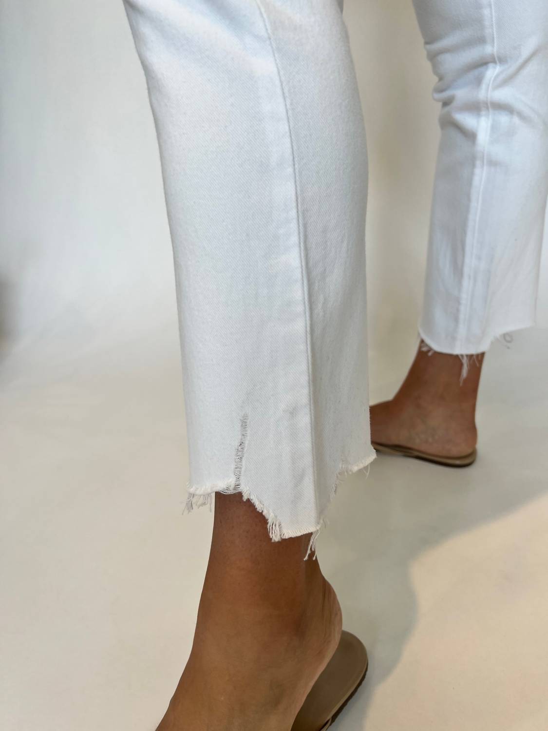 Paige - Denim Accent Jean