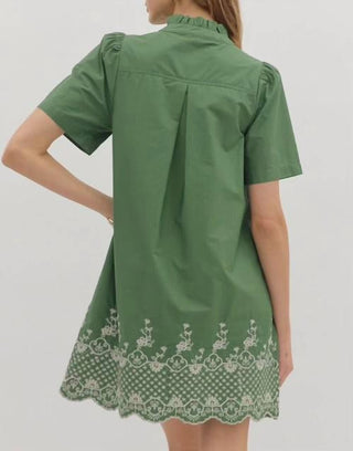 Entro - Vestido Floral Bordado Contrastante