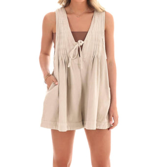 Veveret - Top Pick Pleated Denim Romper