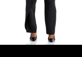 Calça assimétrica listrada Lucy Paris, cor carvão