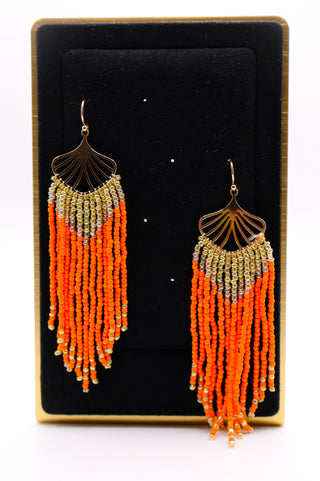 Brincos de Folhas Douradas – Brincos de Luxo com Folhas Douradas