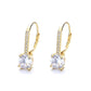 Brinco de alavanca com cristais cravejados em ouro 14K
