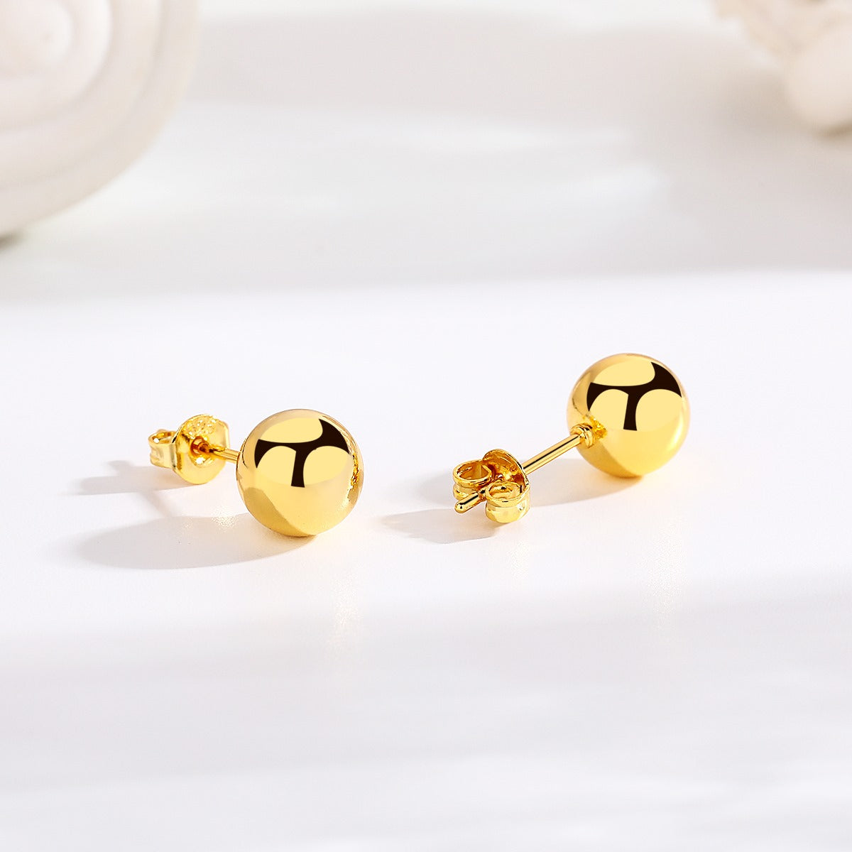 Brincos de bola de ouro 14k e prata esterlina
