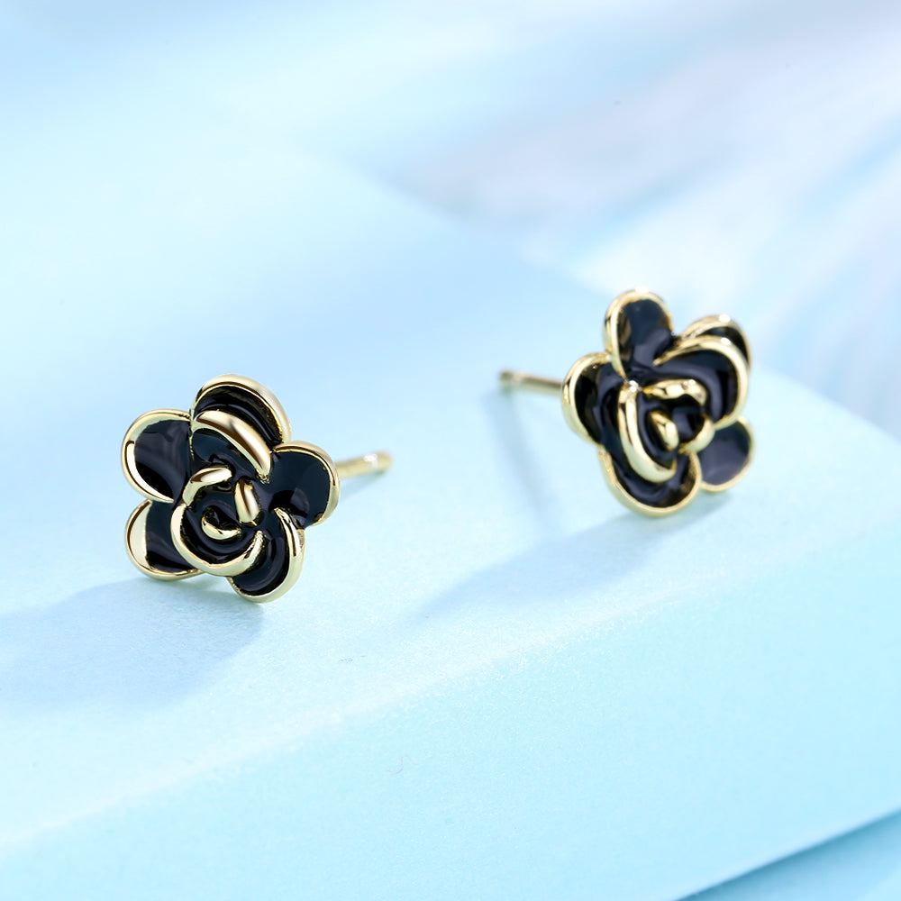 Brinco de flor oxidada em ouro rosa 14k