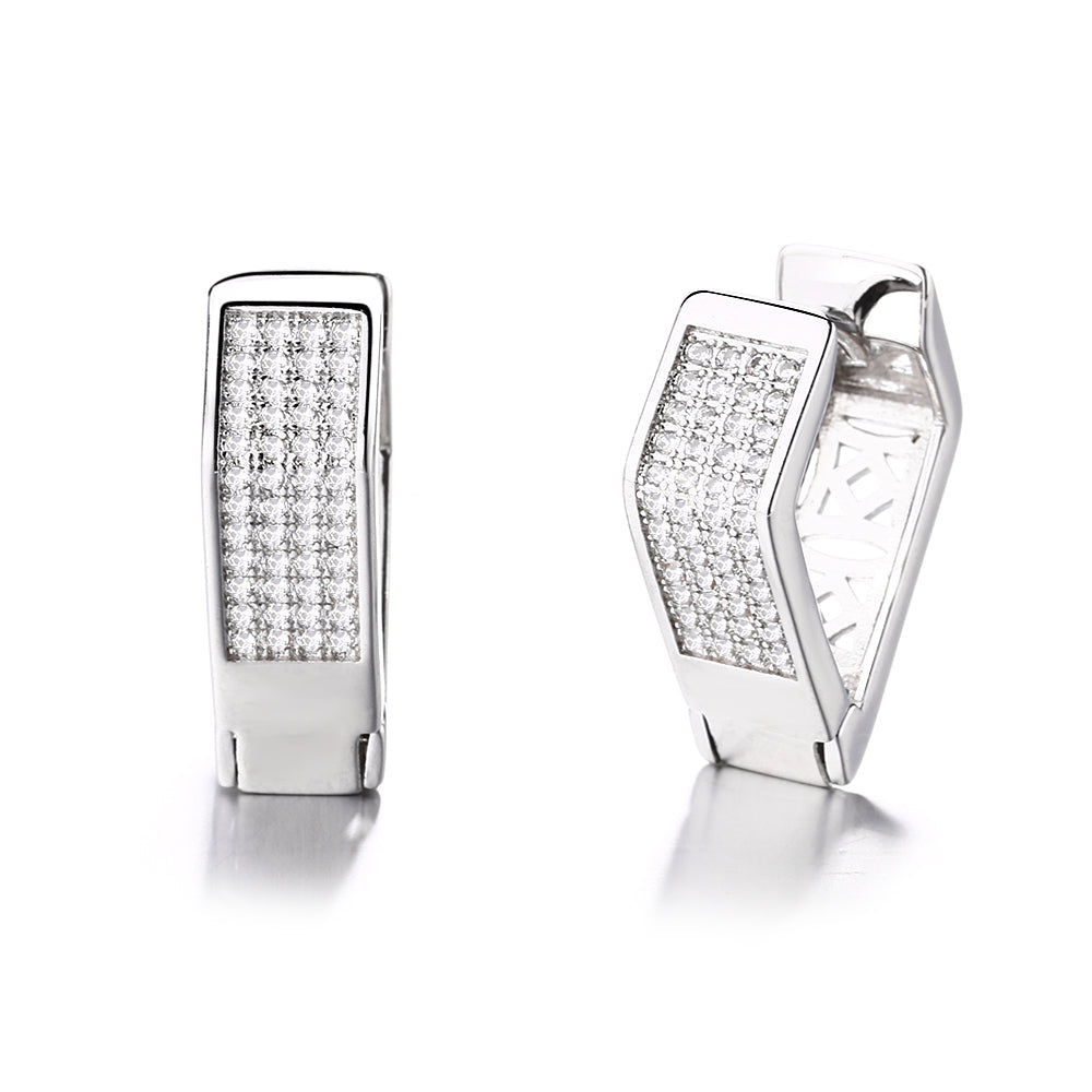 Brinco de argola em prata esterlina e filigrana geométrica