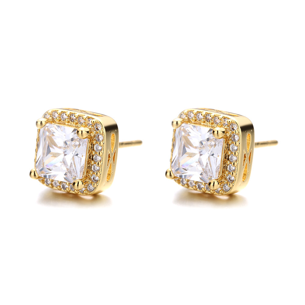 Brincos de pino com halo de diamante simulado em ouro 14K sobre prata esterlina