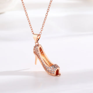 Colar com pingente de cristal stiletto em ouro 18k e prata esterlina