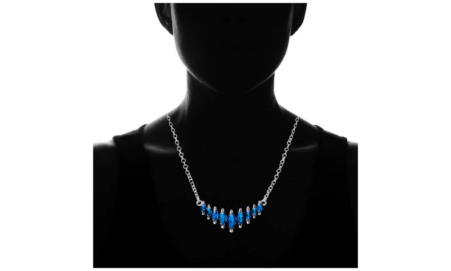 Colar de safira graduada em prata esterlina