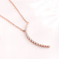 Colares com pingente crescente em ouro 14K e prata esterlina banhados a ouro